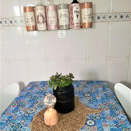 A Casa Elmar Olho Marinho